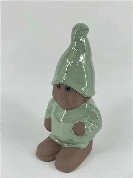 ceramic gnome green d16 x 16 x 32*h