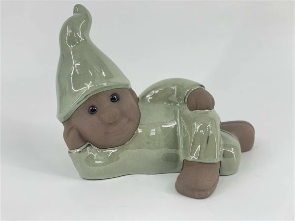 ceramic gnome green d30 x 18 x 22*h